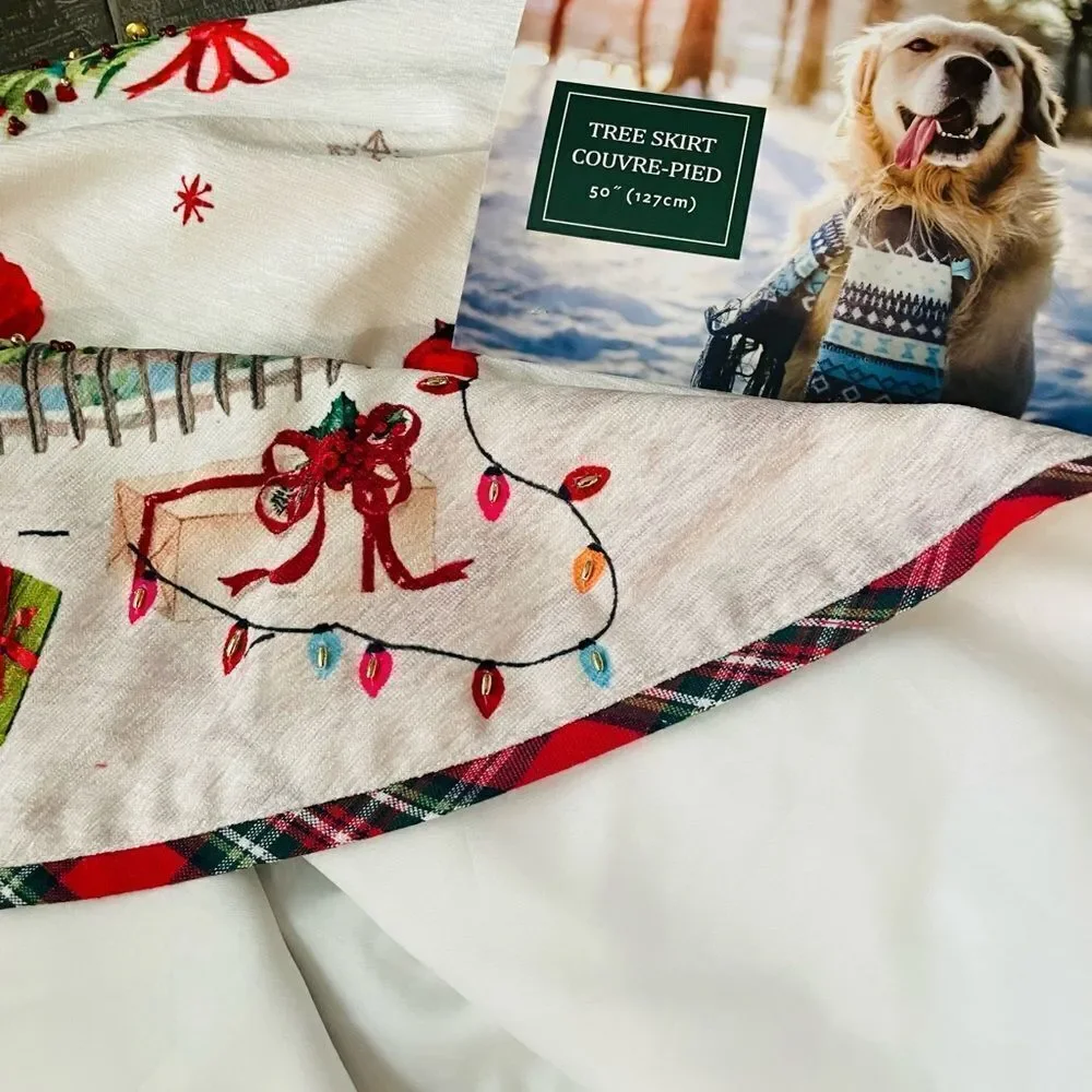 NWT Holiday Dogs Frenchie Pug Golden Retriever Christmas Tree Skirt